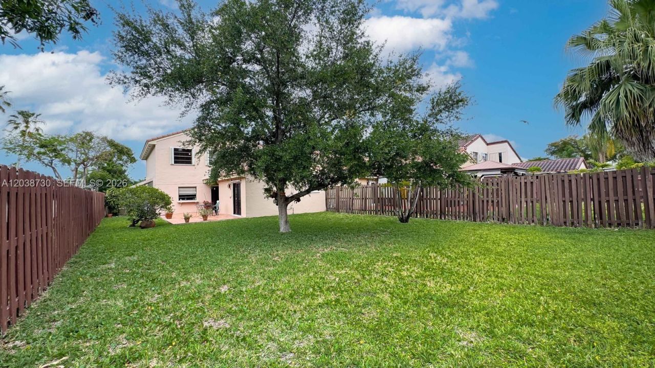 6320 NW 173rd St, Hialeah, FL 33015 Photo