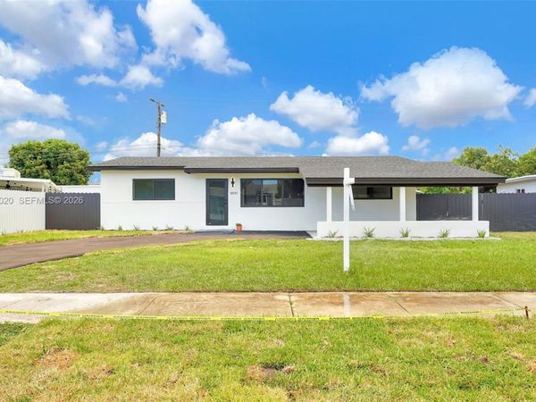 18510 NW 42nd Pl, Miami Gardens, FL 33055