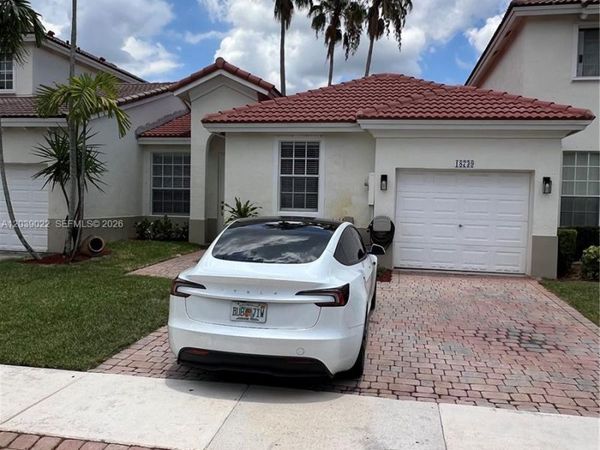 18739 SW 28th St, Miramar, FL 33029
