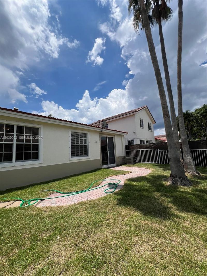 18739 SW 28th St, Miramar, FL 33029 Photo