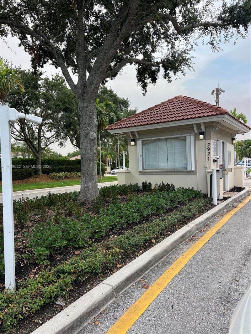 18739 SW 28th St, Miramar, FL 33029 Photo