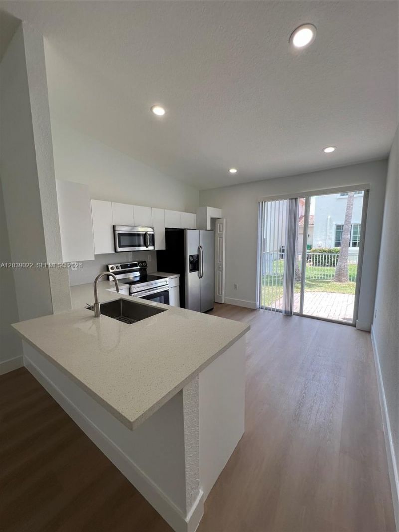 18739 SW 28th St, Miramar, FL 33029 Photo