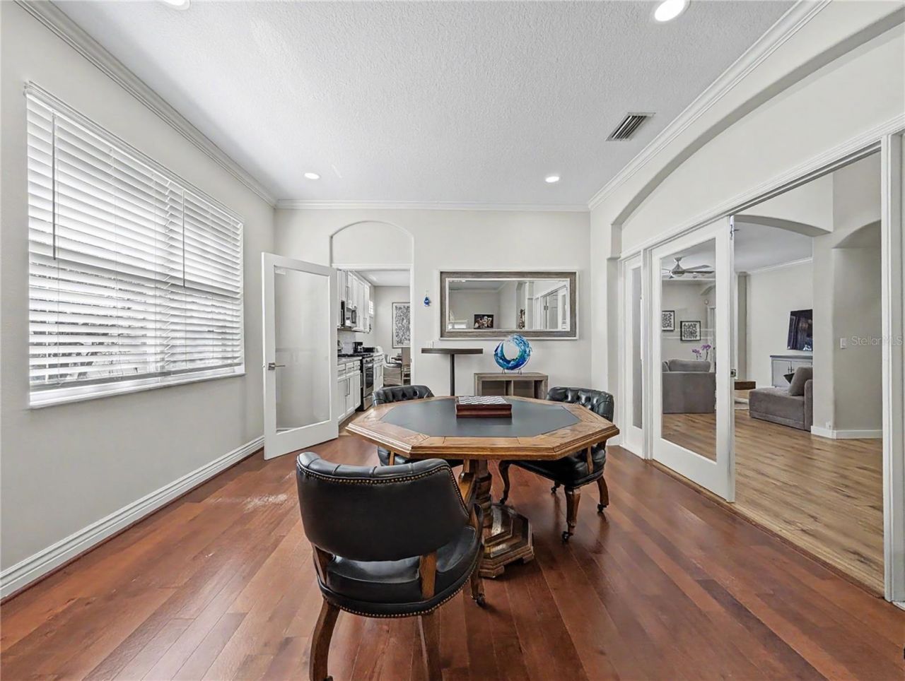 4414 67th Avenue Circle E, Sarasota, FL 34243 Photo
