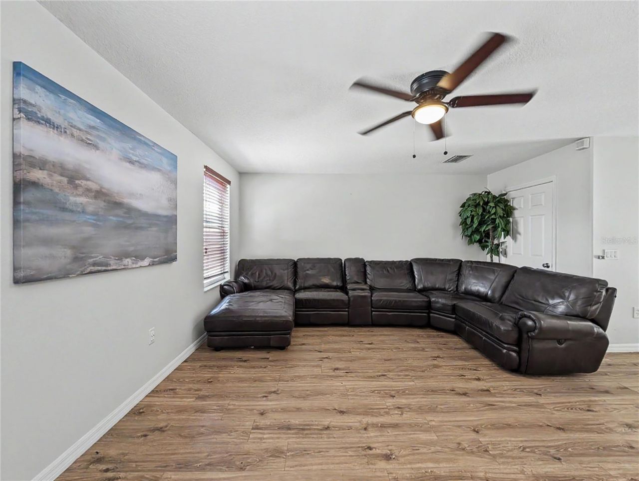 4414 67th Avenue Circle E, Sarasota, FL 34243 Photo
