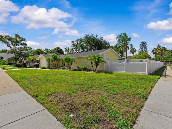 2828 BRIDLEWOOD COURT , PALM HARBOR, FL 34683
