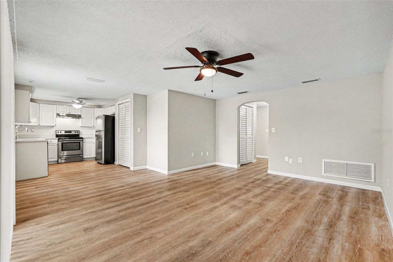 7030 Ingleside Drive , Port Richey, FL 34668 Photo