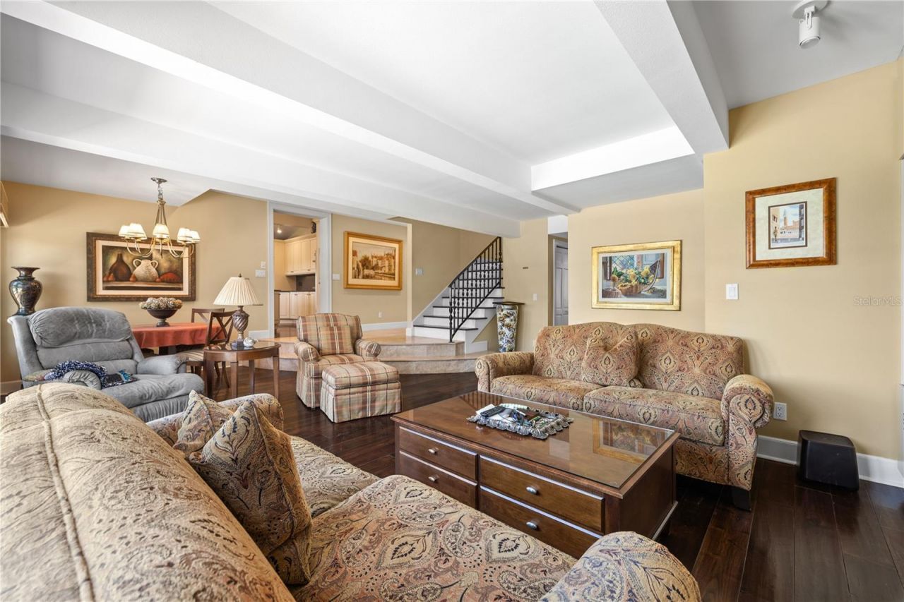 6305 Burning Tree Drive, Seminole, FL 33777 Photo