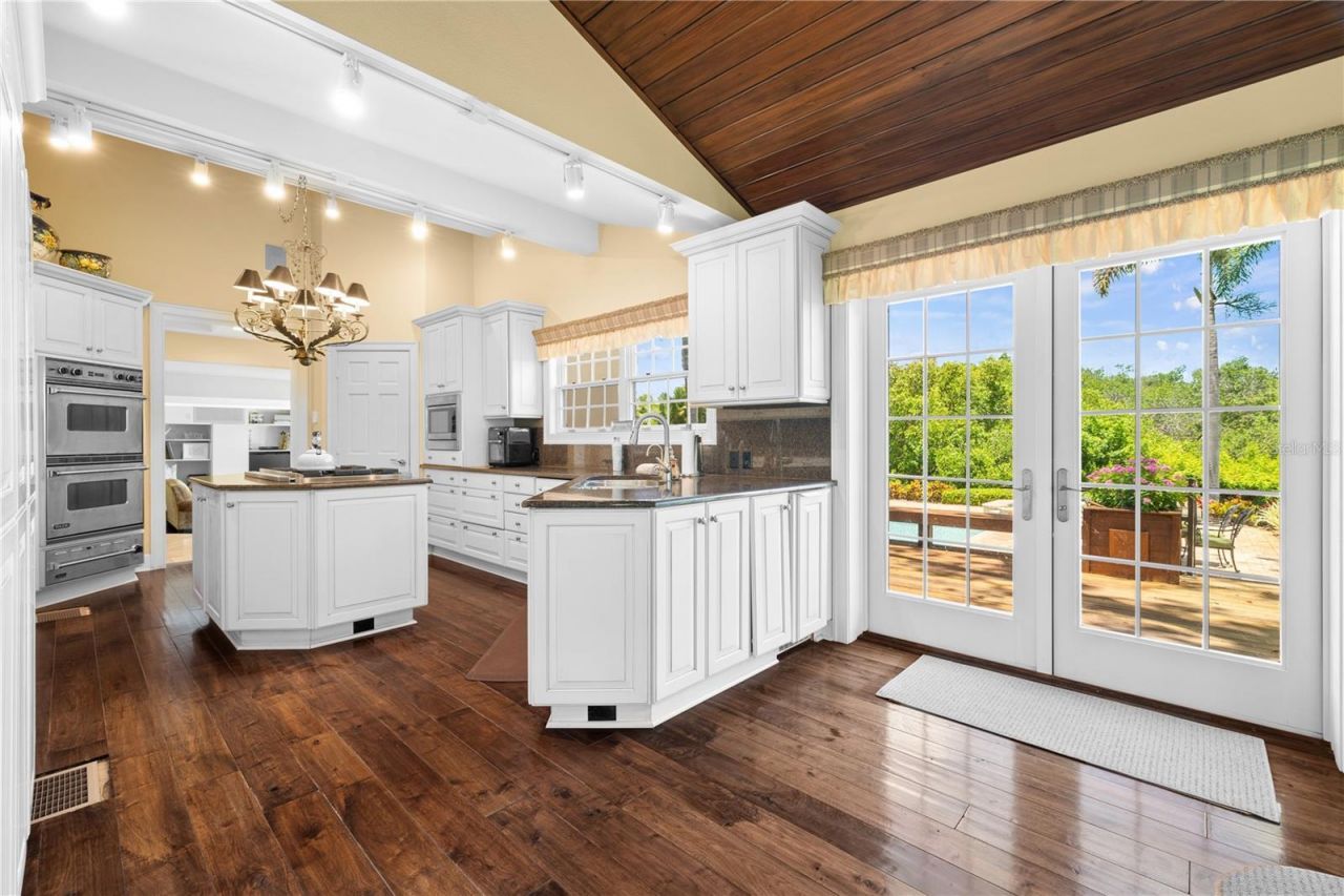 6305 Burning Tree Drive, Seminole, FL 33777 Photo