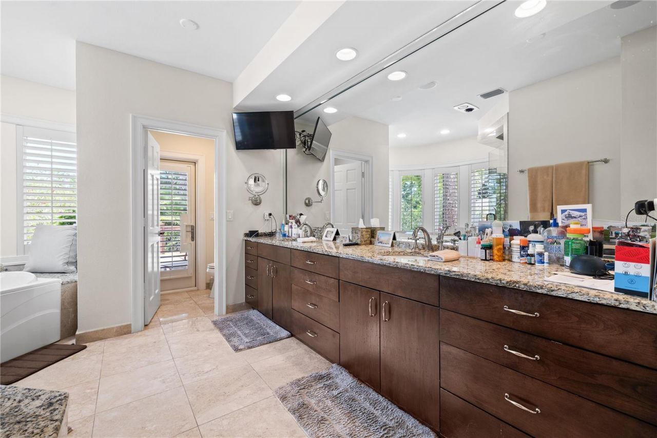 6305 Burning Tree Drive, Seminole, FL 33777 Photo