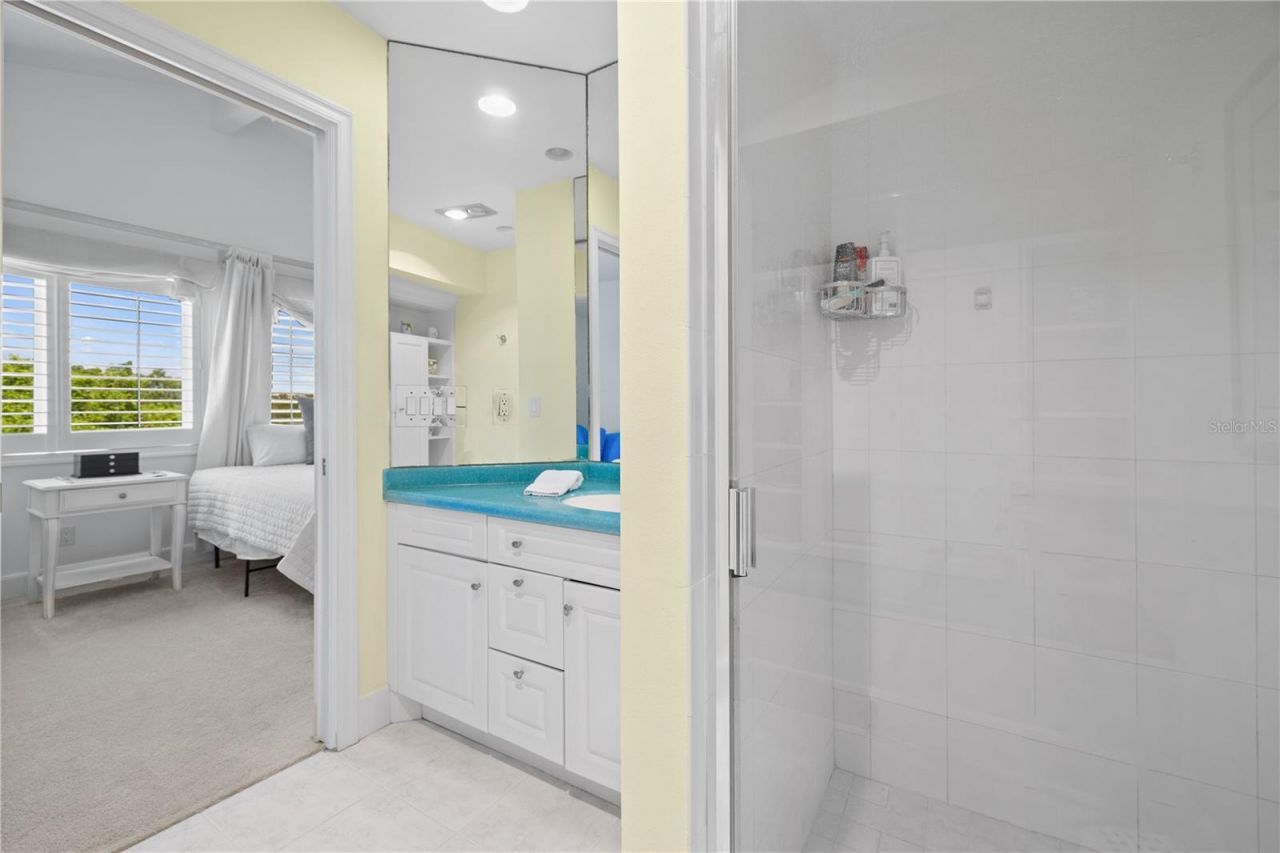 6305 Burning Tree Drive, Seminole, FL 33777 Photo