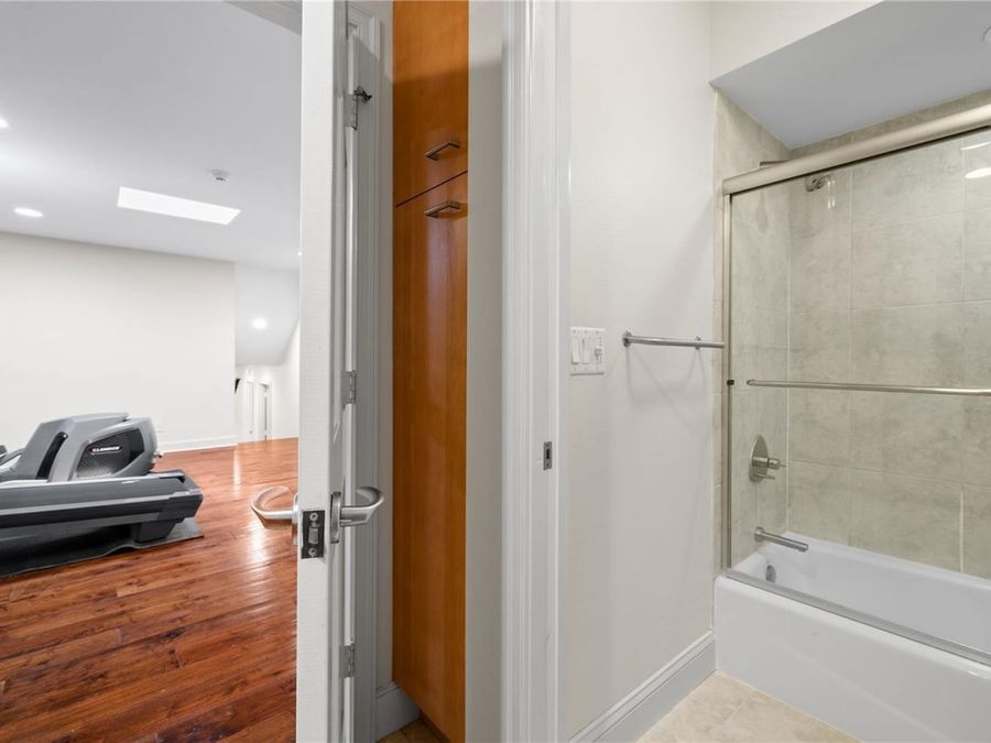 Property Image 64