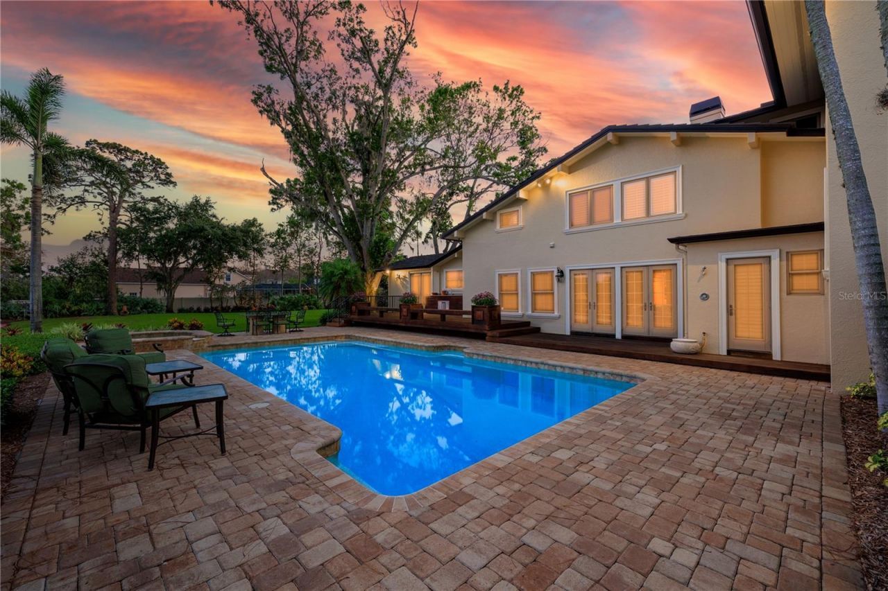 6305 Burning Tree Drive, Seminole, FL 33777 Photo