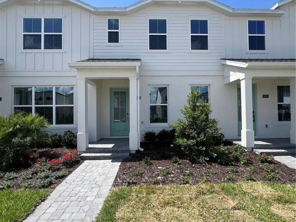 1872 CROWNCREST DRIVE , APOPKA, FL 32703