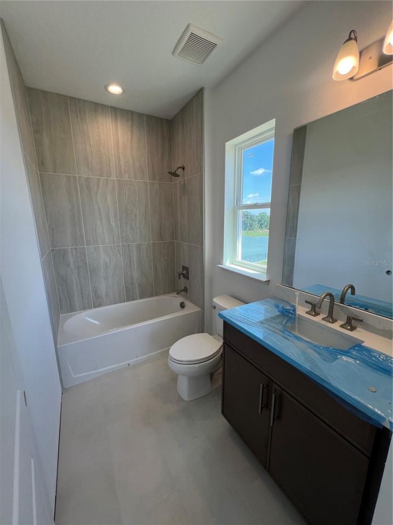 1712 Stonecliff Drive , Apopka, FL 32703 Photo