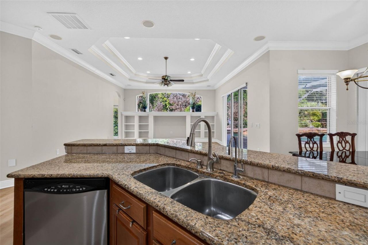 5112 Abisher Wood Lane, Brandon, FL 33511 Photo