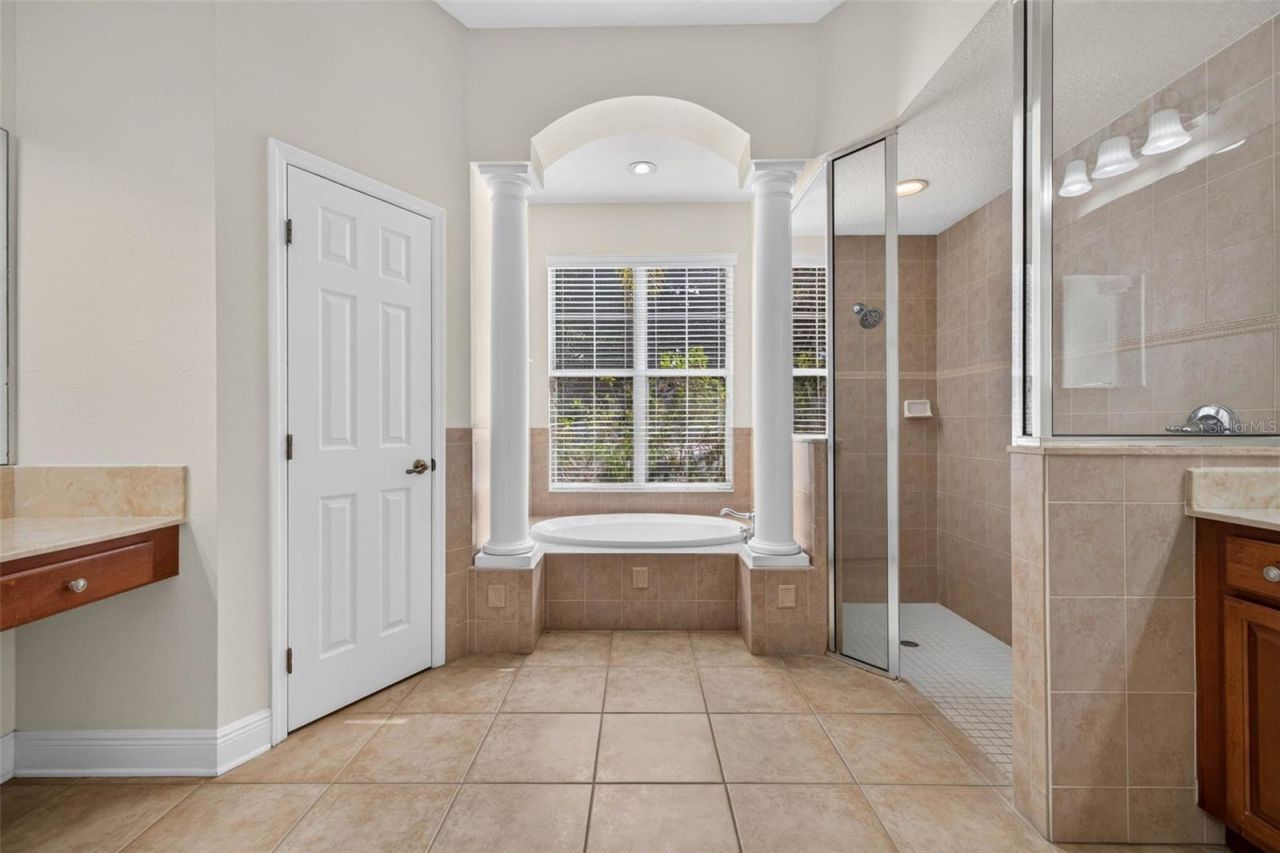 5112 Abisher Wood Lane, Brandon, FL 33511 Photo