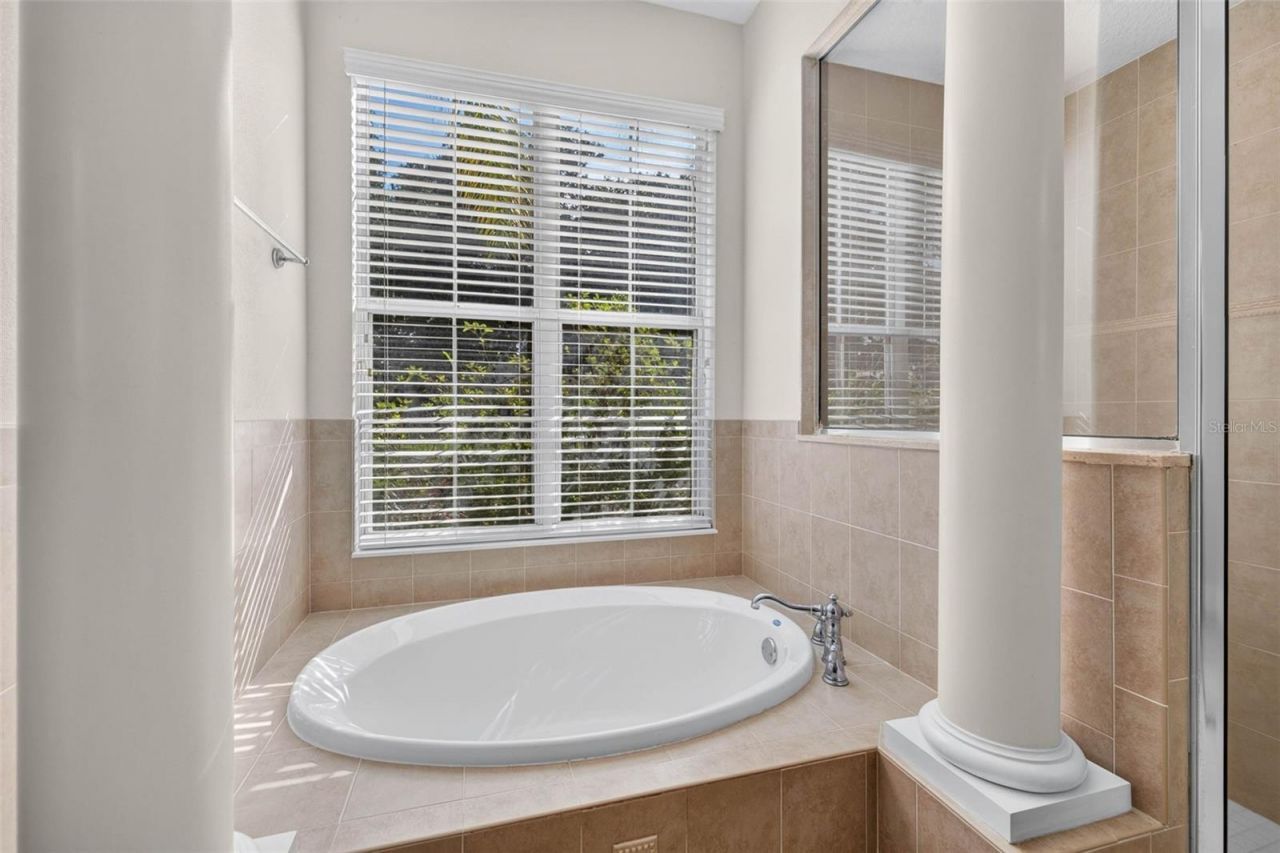 5112 Abisher Wood Lane, Brandon, FL 33511 Photo