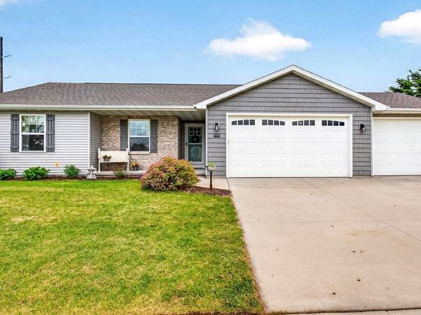 503 RUSCH DRIVE, Combined Locks, WI 54113
