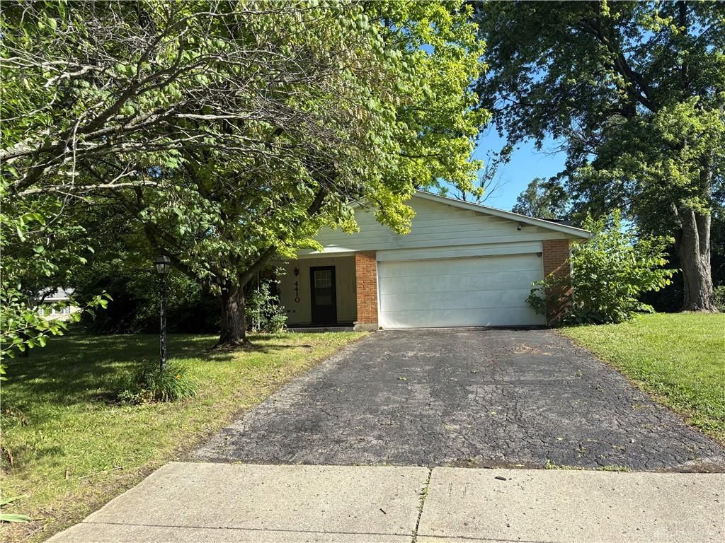 4410 Pebblestone Court, Beavercreek, OH 45432 Main Photo