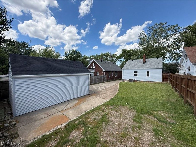 8314 Vineyard Avenue , Cleveland, OH 44105 Photo 7
