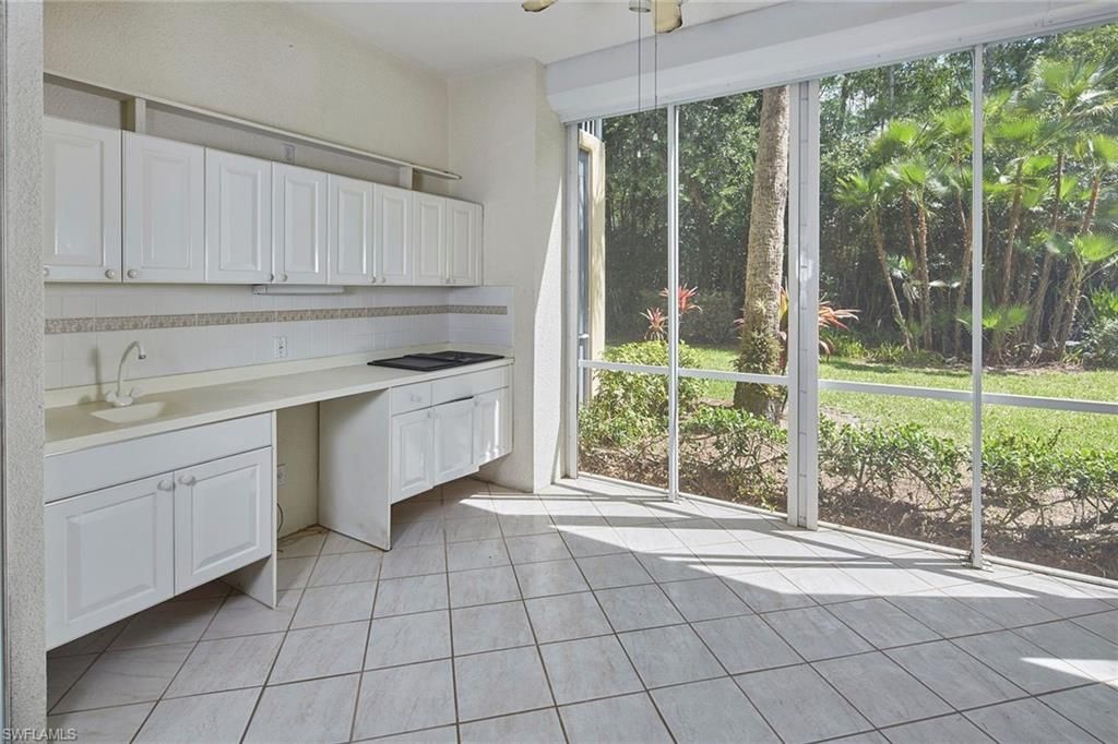 2405 Hidden Lake Dr, Unit 4705, Naples, FL 34112 Photo