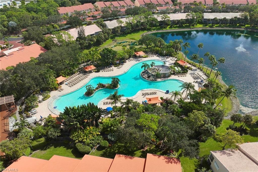 2405 Hidden Lake Dr, Unit 4705, Naples, FL 34112 Photo