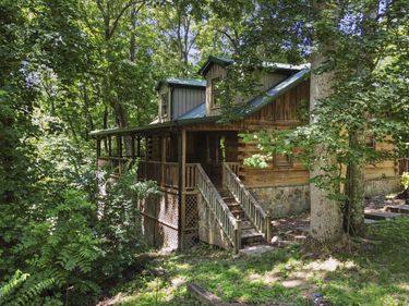 2468 Mill Springs Road, Nancy, KY 42544