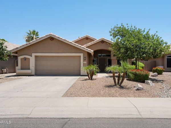 1751 S OAK Street, Gilbert, AZ 85233