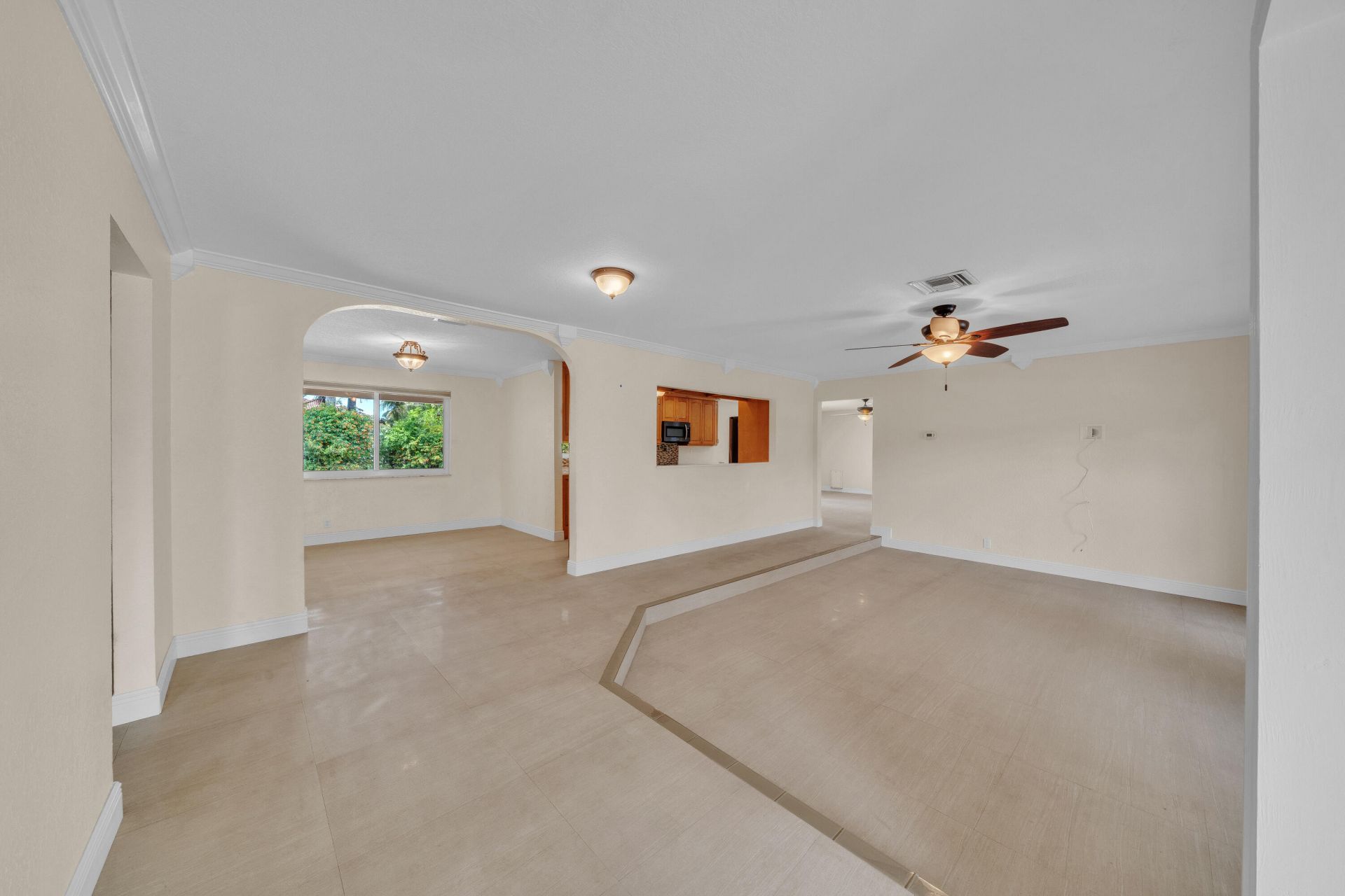 11901 NW 25th Street, Plantation, FL 33323 Photo