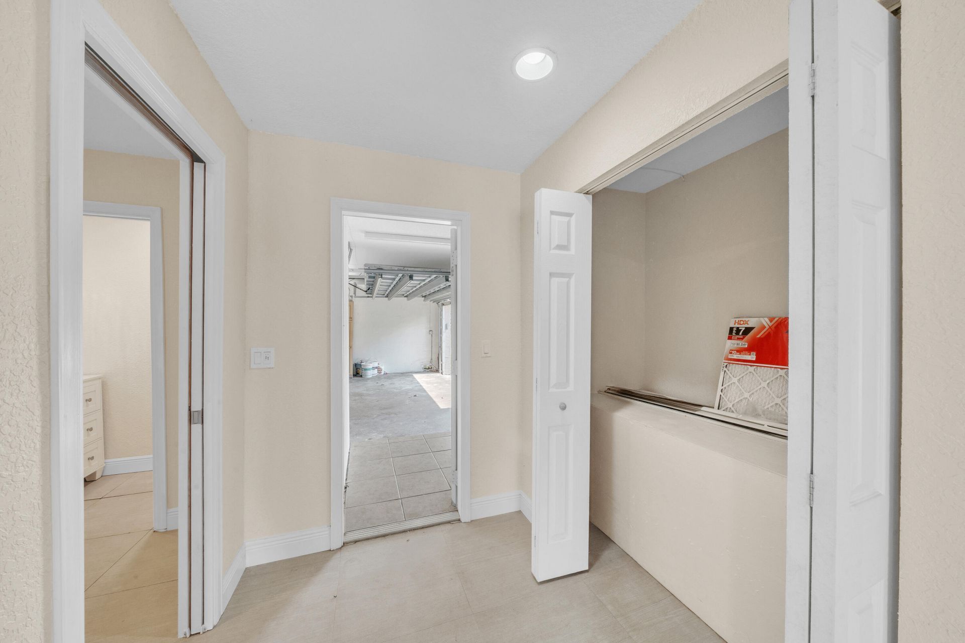 11901 NW 25th Street, Plantation, FL 33323 Photo