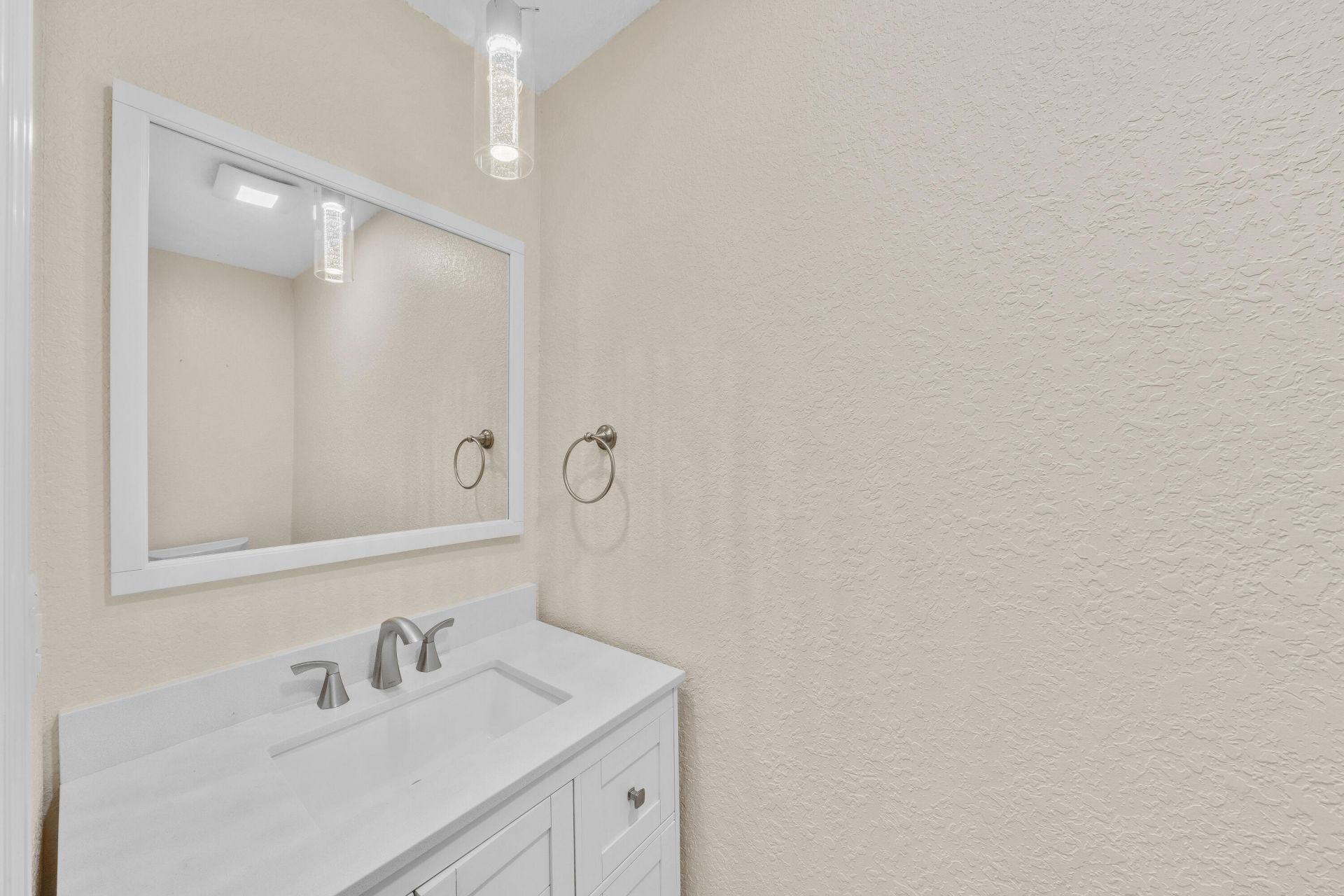 11901 NW 25th Street, Plantation, FL 33323 Photo