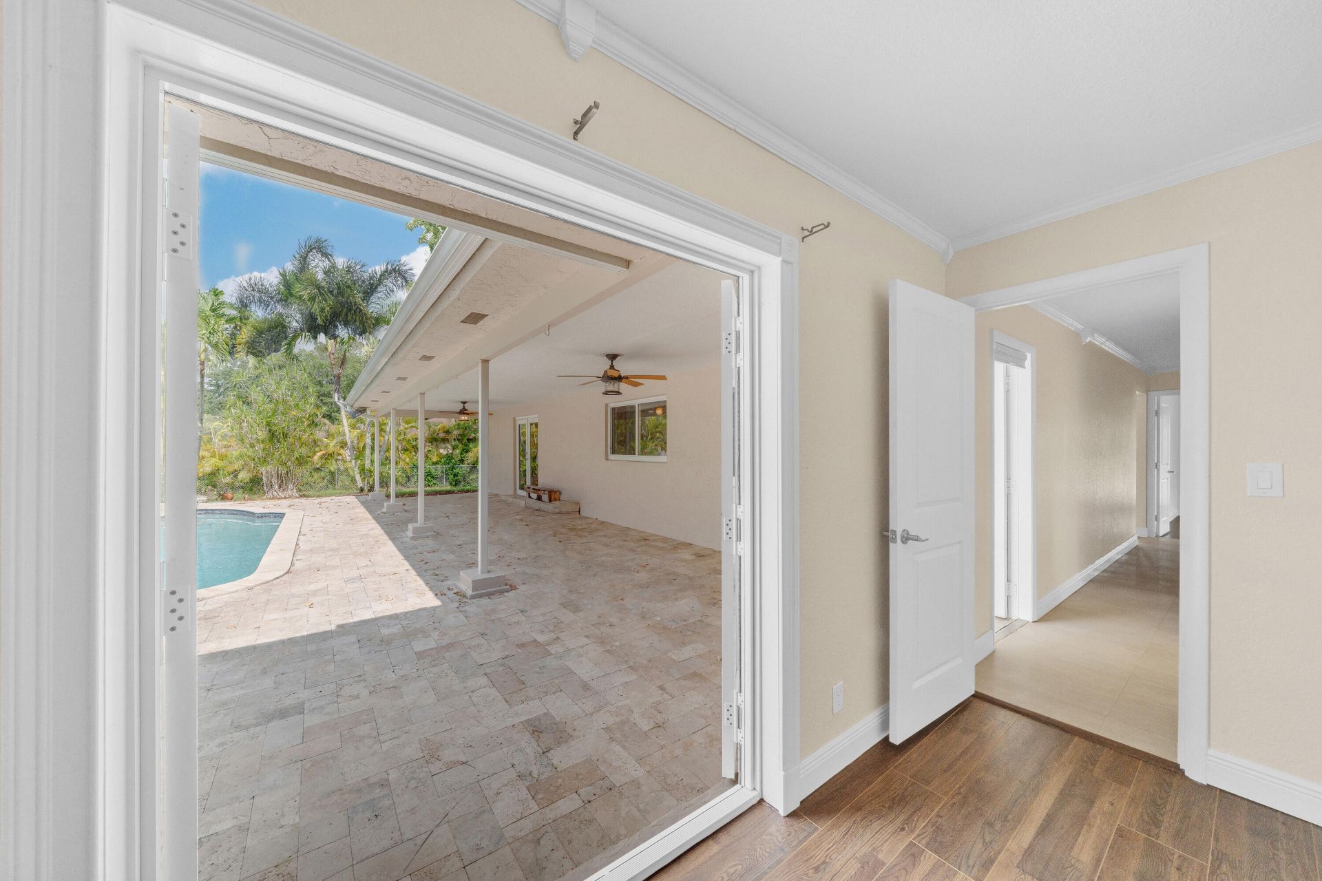11901 NW 25th Street, Plantation, FL 33323 Photo