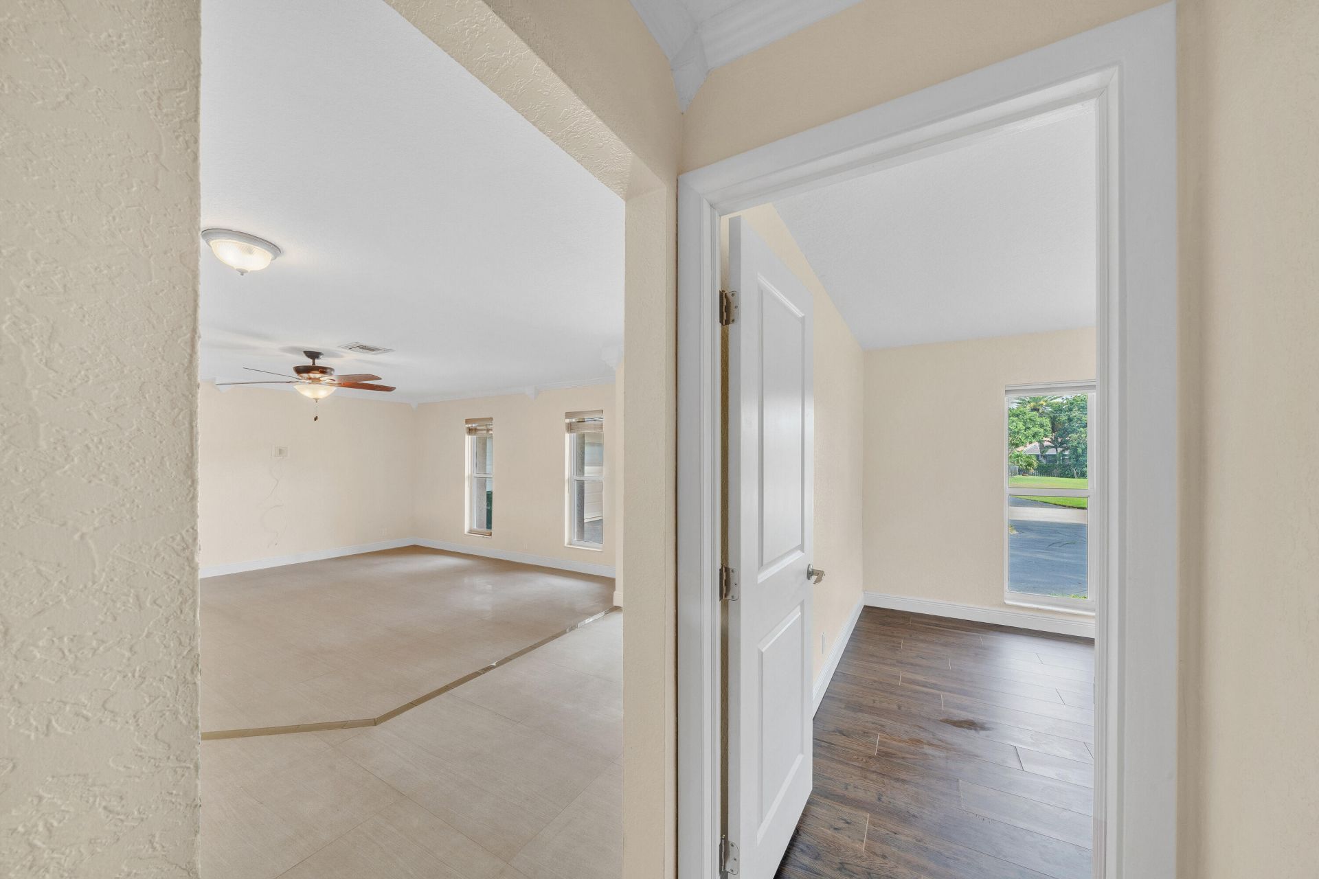11901 NW 25th Street, Plantation, FL 33323 Photo