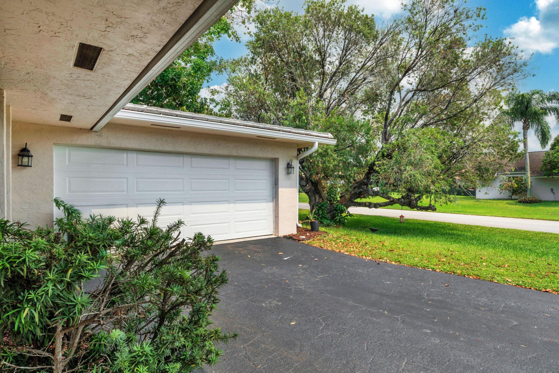 11901 NW 25th Street, Plantation, FL 33323 Photo
