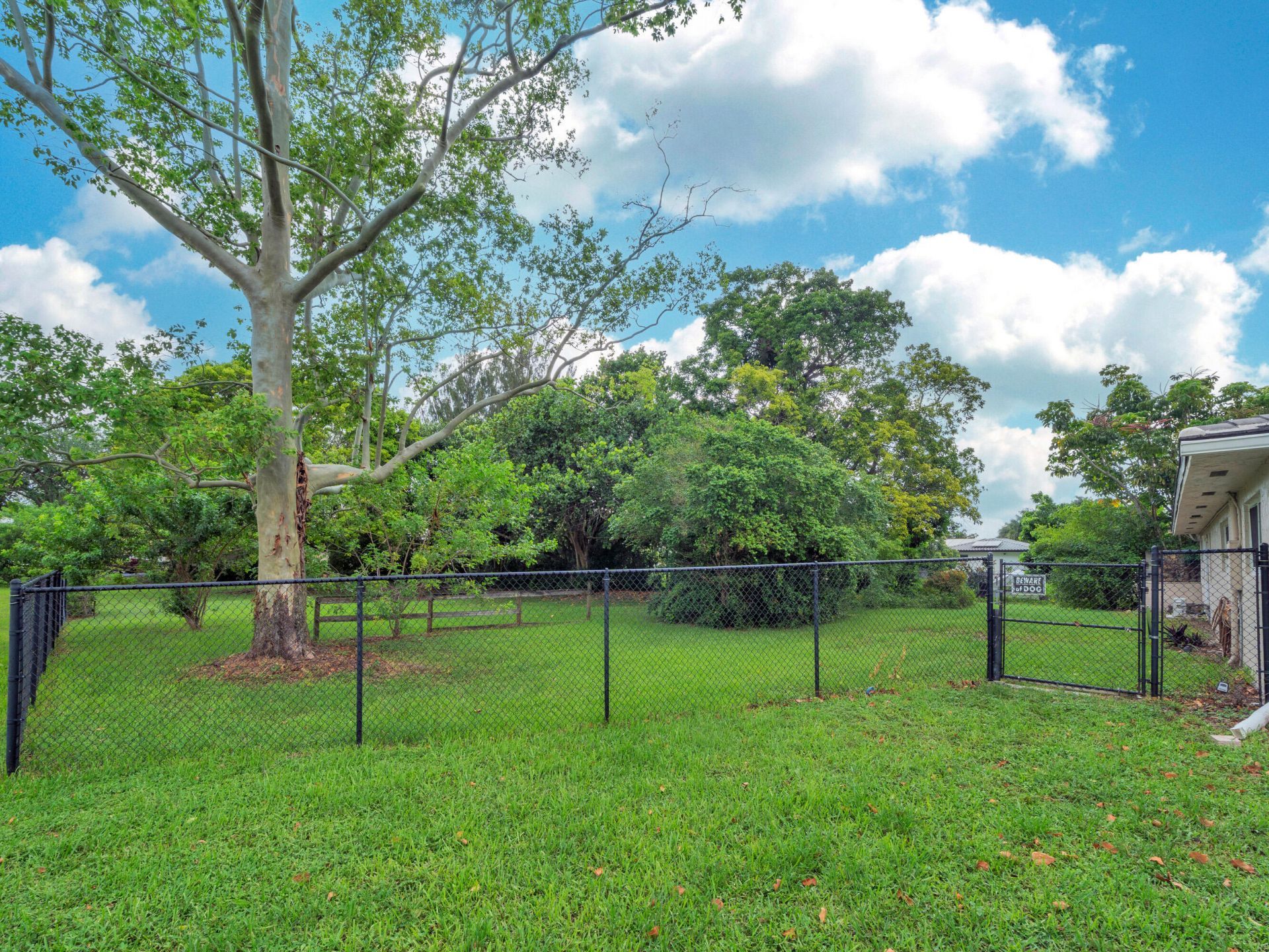11901 NW 25th Street, Plantation, FL 33323 Photo