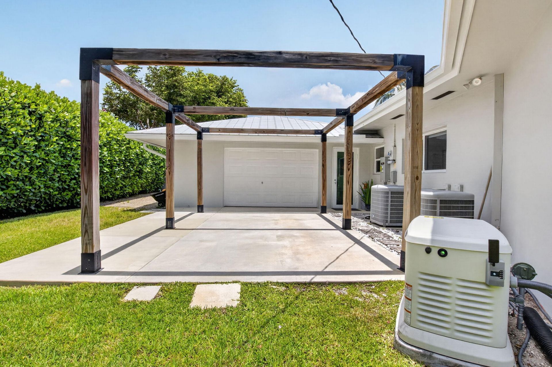 2006 NW 3rd Avenue, Delray Beach, FL 33444 Photo