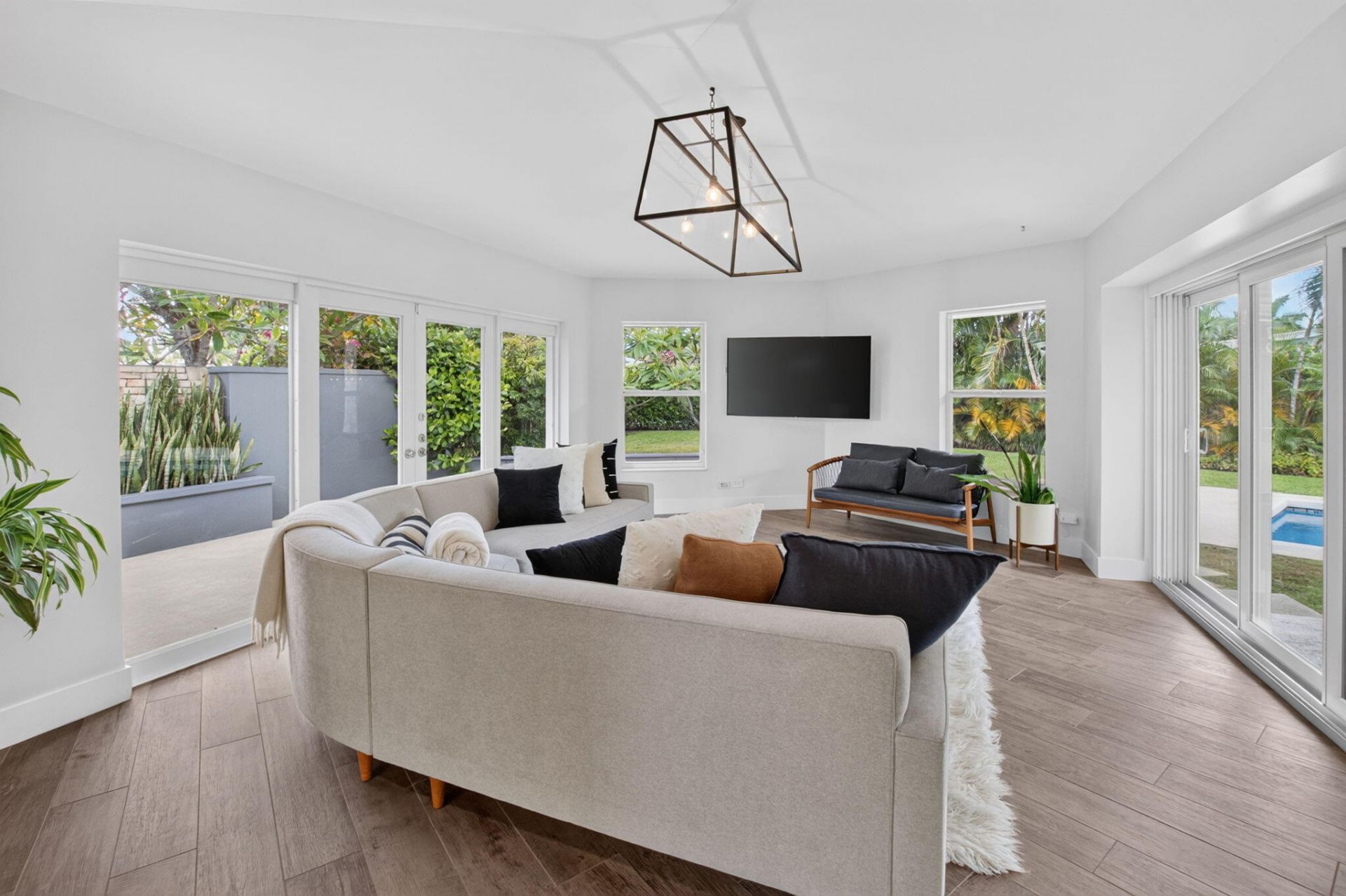 2006 NW 3rd Avenue, Delray Beach, FL 33444 Photo