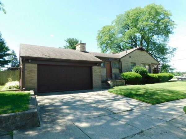 1421 Parkview Avenue , Rockford, IL 61107