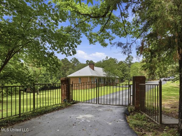 217 Society Ridge Road, Madison, MS 39110