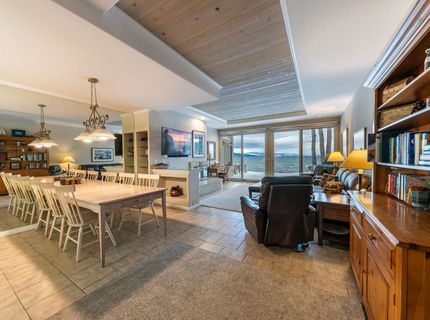 8000 North Lake Boulevard, Kings Beach, CA 96143 Photo