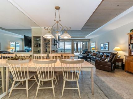 8000 North Lake Boulevard, Kings Beach, CA 96143 Photo