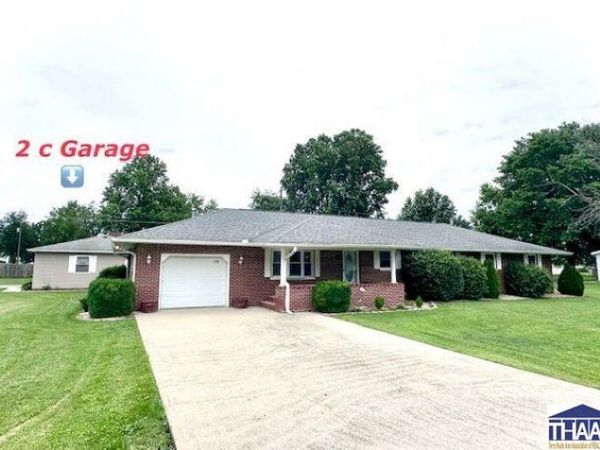 205 E Hampton Street, Farmersburg, IN 47850
