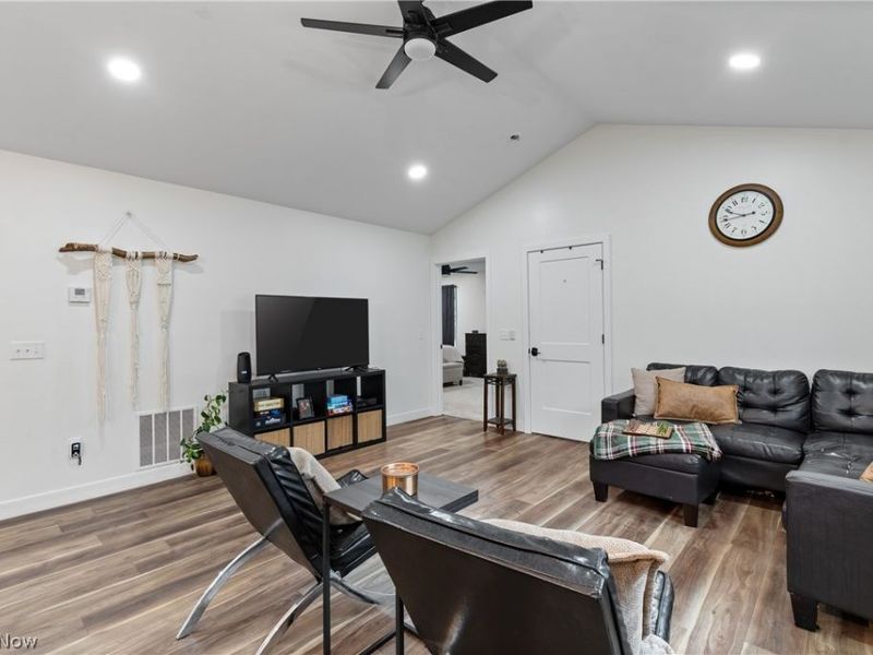 1013 Sycamore Lane, Millersburg, OH 44654 Photo 15