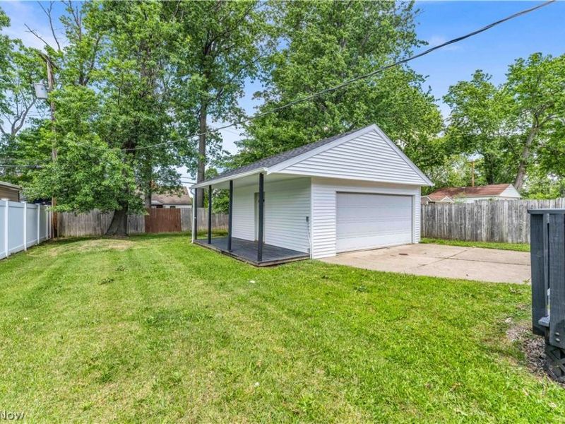 25291 Richards Avenue , Euclid, OH 44132 Photo 30