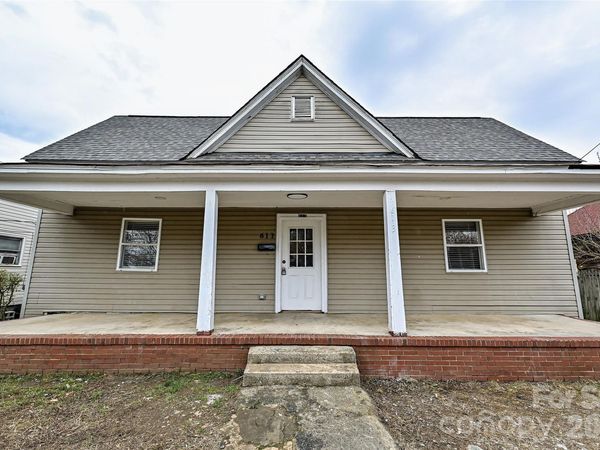 613 E Liberty Street , Salisbury, NC 28144
