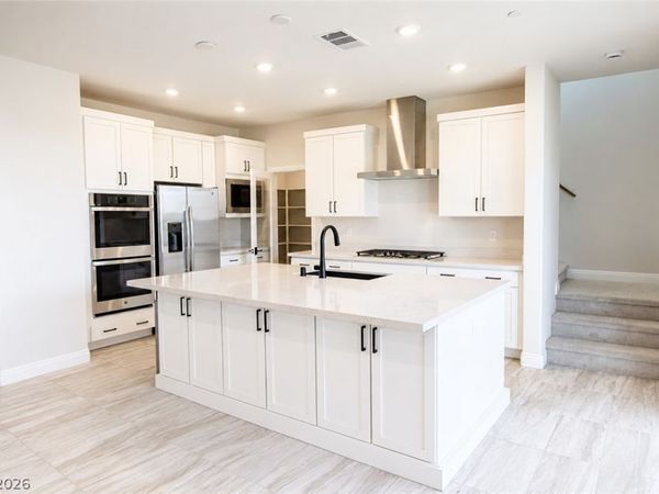 9393 Stellar Orbit Avenue , Las Vegas, NV 89143