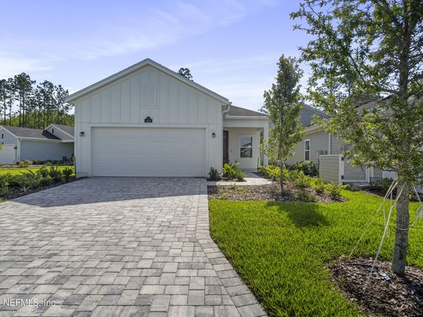 483 MURPHYS Drive, St. Johns, FL 32259