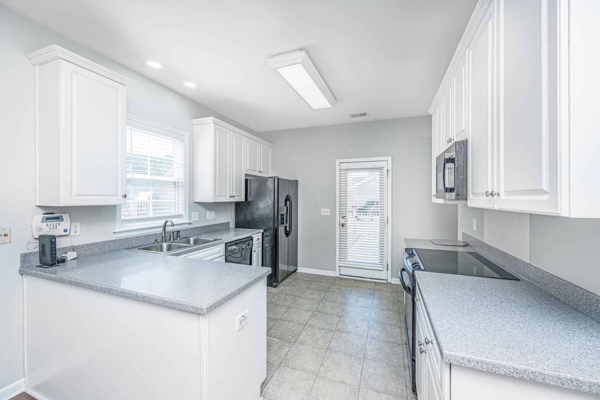 111 Foxglove Avenue Photo 13