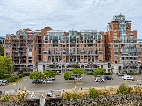 21 Dallas Rd, Unit #323, Victoria, BC V8V 4Z9