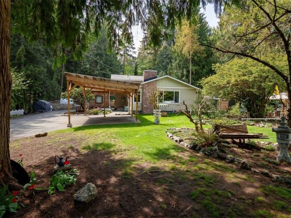 1116 Cheeke Rd, Cobble Hill, BC V0R 1L4